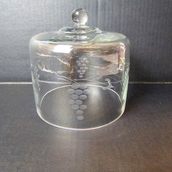 Replacement Clear Glass Dome for Cheese Board Etched Grapes 6" x 6-1/4" - Picture 1 of 7